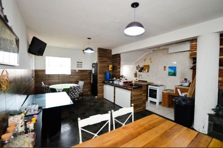 Casa à venda com 230m², 3 quartos e 4 vagasÁrea gourmet