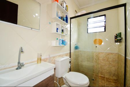 Casa à venda com 230m², 3 quartos e 4 vagasBanheiro Social