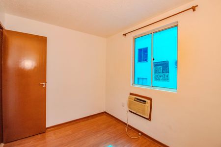Quarto 2 de apartamento para alugar com 2 quartos, 38m² em Jardim Dona Leopoldina, Porto Alegre