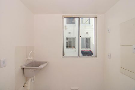 Apartamento para alugar com 38m², 2 quartos e 1 vaga Apartamento para alugar com 38m², 2 quartos e 1 vagaCozinha e Área de Serviço