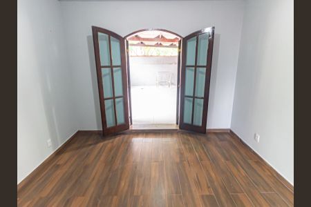 Casa para alugar com 110m², 3 quartos e sem vagaQuarto 2