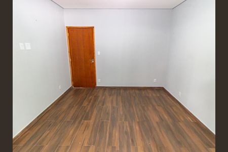 Casa para alugar com 110m², 3 quartos e sem vagaQuarto 2