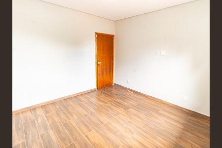 Casa para alugar com 110m², 3 quartos e sem vagaQuarto 1