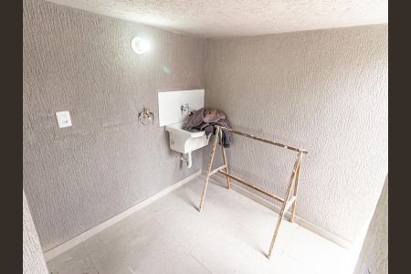 Casa para alugar com 110m², 3 quartos e sem vagaÁrea de Serviço e Quintal