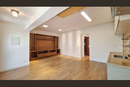 Sala/Cozinha de casa para alugar com 1 quarto, 72m² em Vila Ipojuca, São Paulo