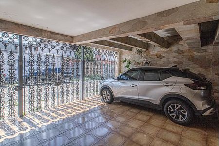 Casa à venda com 140m², 3 quartos e 2 vagas Casa à venda com 140m², 3 quartos e 2 vagasgaragem_3