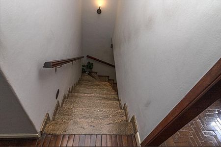 Casa à venda com 140m², 3 quartos e 2 vagas Casa à venda com 140m², 3 quartos e 2 vagasacesso para os pisos_2
