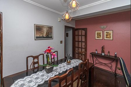 Casa à venda com 140m², 3 quartos e 2 vagas Casa à venda com 140m², 3 quartos e 2 vagassala de jantar_4