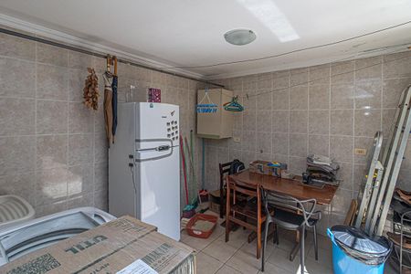 Casa à venda com 140m², 3 quartos e 2 vagas Casa à venda com 140m², 3 quartos e 2 vagasárea de serviço coberta_2