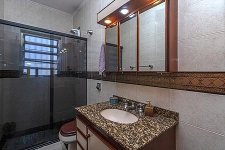 Casa à venda com 140m², 3 quartos e 2 vagas Casa à venda com 140m², 3 quartos e 2 vagasbanheiro social_1