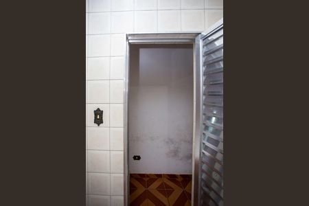 Casa à venda com 100m², 1 quarto e sem vagaBanheiro