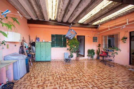 Casa à venda com 100m², 1 quarto e sem vagaSalão/Area de Serviço