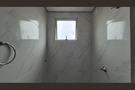 Apartamento à venda com 81m², 3 quartos e 1 vaga Apartamento à venda com 81m², 3 quartos e 1 vagaBanheiro da suíte