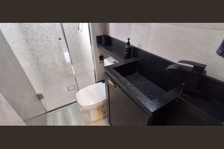 Apartamento à venda com 57m², 2 quartos e 2 vagasBanheiro Social 