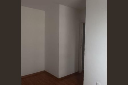 Apartamento à venda com 40m², 2 quartos e 1 vaga Apartamento à venda com 40m², 2 quartos e 1 vagaSala