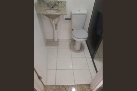 Apartamento à venda com 40m², 2 quartos e 1 vaga Apartamento à venda com 40m², 2 quartos e 1 vagaBanheiro
