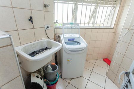 Apartamento à venda com 71m², 3 quartos e 1 vagaÁrea de Serviço