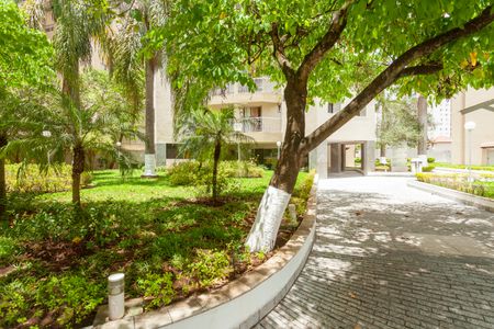 Apartamento à venda com 71m², 3 quartos e 1 vagaÁrea comum