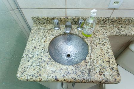 Apartamento à venda com 71m², 3 quartos e 1 vagaBanheiro