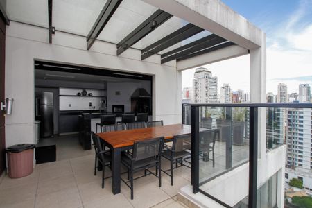 Studio para alugar com 27m², 1 quarto e 1 vaga Studio para alugar com 27m², 1 quarto e 1 vagaÁrea Comum - Churrasqueira