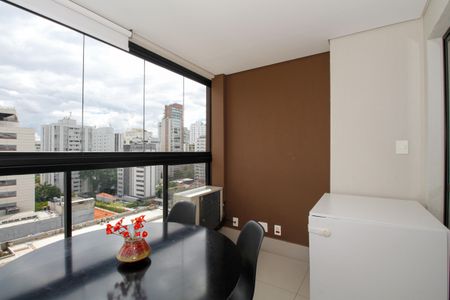 Varanda de kitnet/studio para alugar com 1 quarto, 27m² em Jardim Paulista, São Paulo