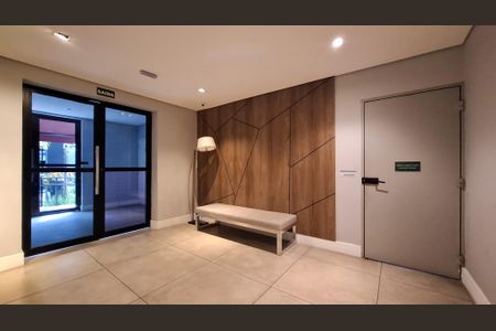 Studio para alugar com 27m², 1 quarto e 1 vaga Studio para alugar com 27m², 1 quarto e 1 vagaHall Social