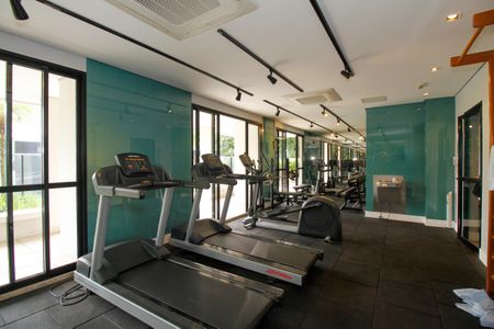 Studio para alugar com 27m², 1 quarto e 1 vaga Studio para alugar com 27m², 1 quarto e 1 vagaÁrea Comum - Academia