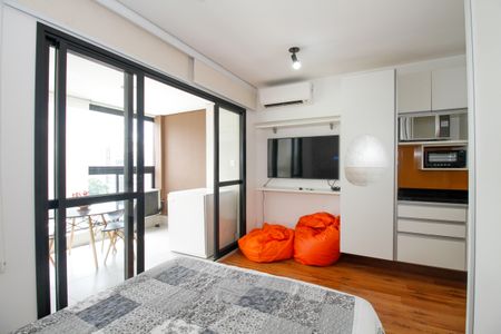 Studio para alugar com 27m², 1 quarto e 1 vaga Studio para alugar com 27m², 1 quarto e 1 vagaStudio