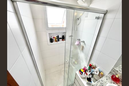 Casa à venda com 91m², 2 quartos e 2 vagasBanheiro da Suíte 1