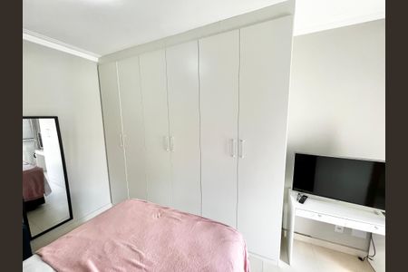 Casa à venda com 91m², 2 quartos e 2 vagasQuarto Suíte 1