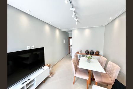 Sala de casa à venda com 2 quartos, 91m² em Vila Santa Maria, São Paulo