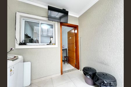 Casa à venda com 91m², 2 quartos e 2 vagasQuintal/Lavanderia