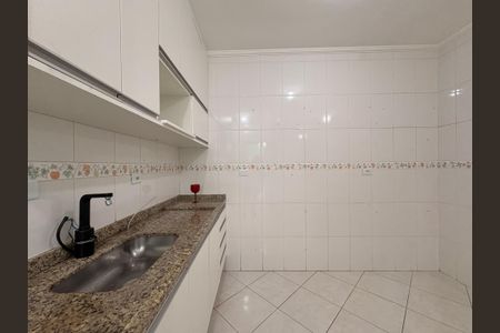 Apartamento para alugar com 70m², 2 quartos e 1 vagaCozinha