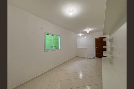Sala de apartamento para alugar com 2 quartos, 70m² em Vila Assunção, Santo André