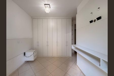 Apartamento para alugar com 70m², 2 quartos e 1 vagaSuite