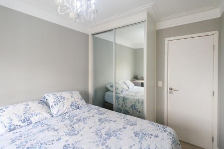 Apartamento à venda com 106m², 3 quartos e 3 vagasQuarto 2