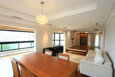 Sala  de apartamento para alugar com 4 quartos, 290m² em Jardim Morumbi, São Paulo