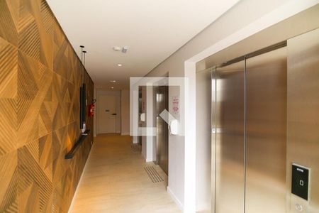 Apartamento para alugar com 290m², 4 quartos e 3 vagas Apartamento para alugar com 290m², 4 quartos e 3 vagasHall de entrada