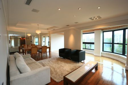 Apartamento para alugar com 290m², 4 quartos e 3 vagas Apartamento para alugar com 290m², 4 quartos e 3 vagasSala