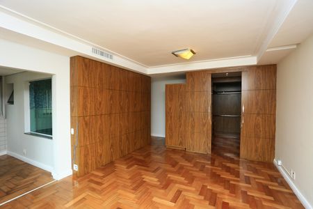 Apartamento para alugar com 290m², 4 quartos e 3 vagas Apartamento para alugar com 290m², 4 quartos e 3 vagassuíte 4