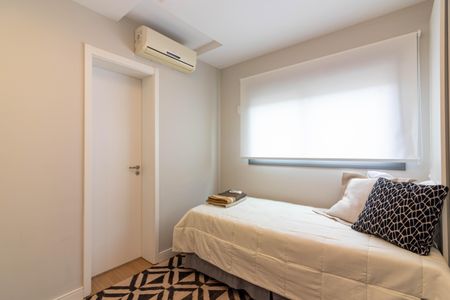 Apartamento à venda com 170m², 3 quartos e 2 vagasSuíte 2