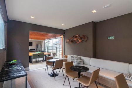 Apartamento à venda com 170m², 3 quartos e 2 vagasLounge