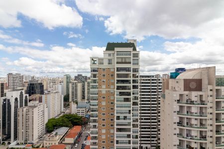 Apartamento à venda com 170m², 3 quartos e 2 vagasVista da Suíte 2