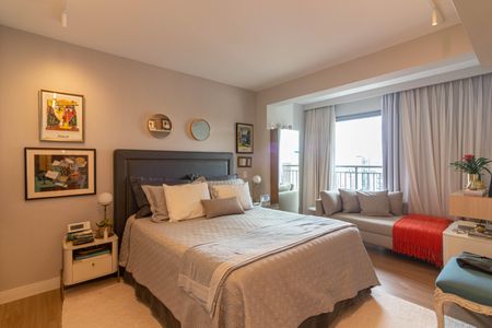 Apartamento à venda com 170m², 3 quartos e 2 vagasSuíte 1