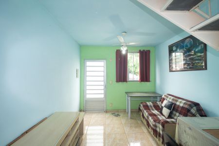 Casa de condomínio para alugar com 50m², 2 quartos e 1 vaga Casa de condomínio para alugar com 50m², 2 quartos e 1 vagaSala