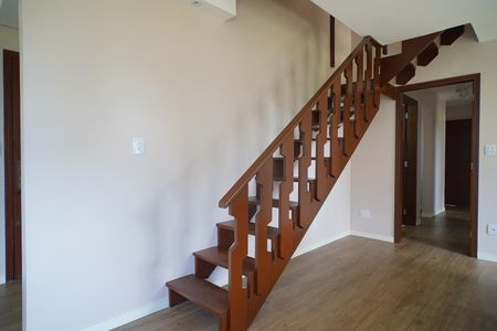 Apartamento à venda com 216m², 4 quartos e 2 vagas Apartamento à venda com 216m², 4 quartos e 2 vagasAcesso a cobertura