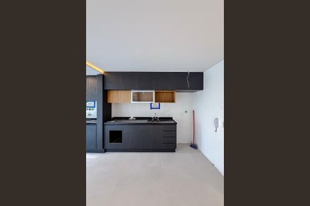 Apartamento à venda com 83m², 2 quartos e 1 vagaCozinha e Área de Serviço
