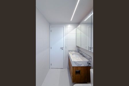 Apartamento à venda com 83m², 2 quartos e 1 vagaBanheiro da Suíte 2