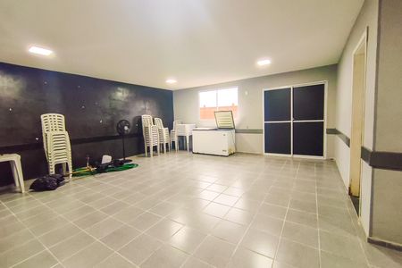 Apartamento para alugar com 41m², 2 quartos e sem vaga Apartamento para alugar com 41m², 2 quartos e sem vagaÁrea comum - Salão de festas