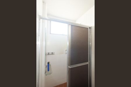 Apartamento para alugar com 60m², 2 quartos e 1 vaga Apartamento para alugar com 60m², 2 quartos e 1 vagaBanheiro da Suíte